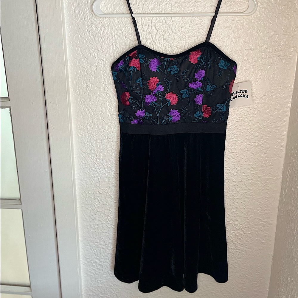 Francesca’s midi floral and velvet dress